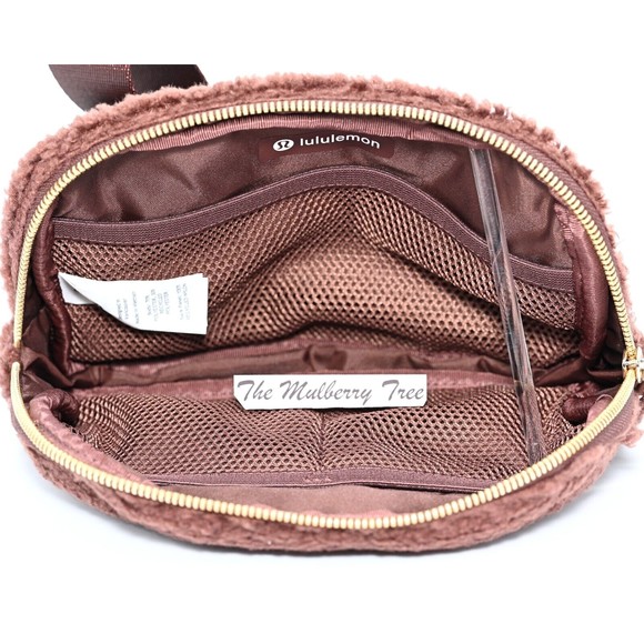 LULULEMON Everywhere Belt Bag 1L Brown Fleece Earth Gold LU9B18S NWT - Picture 7 of 14